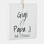 Gigi en Papa J First Grandchild Ornament (Rechts)