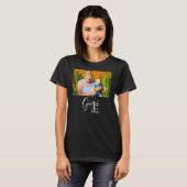 Gigi Opgericht Foto T-shirt (Voorkant volledig)