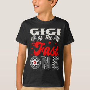 Gigi van de Fast One 1e verjaardag raceauto famili T-shirt