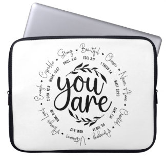 "Gij zijt" Inspirerend Bijbeltekst Laptop Sleeve