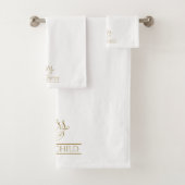 Gilded Faux Gold Calligraphy Bridal Mrs Gift Bad Handdoek (Insitu)