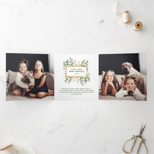 Gilded Greenery White | Kerstfeestvieren met meerd Drieluik Wenskaart (Binnen)