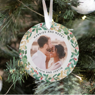 Gilded Greenery White Married en Merry Two Photo Ornament