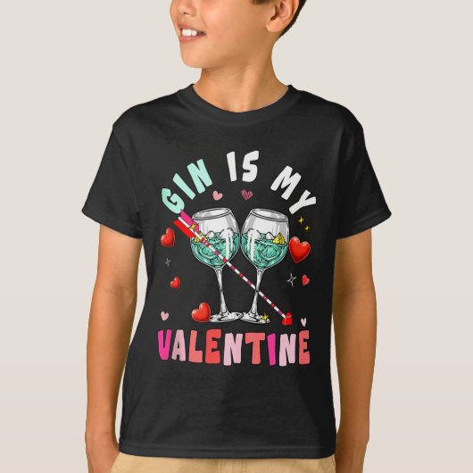 Gin Is My Valentine Hearts Matching Drinker Family T-shirt (Voorkant)
