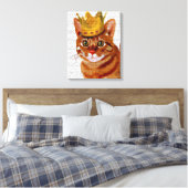 Ginger Cat met kroonportret Canvas Afdruk (Insitu (Slaapkamer))