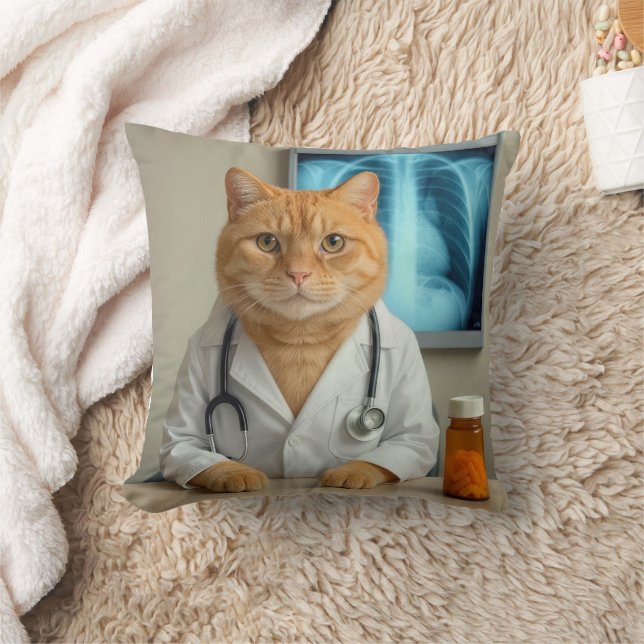 Ginger Cat Wearing a Doctor Lab Coat Kussen (Deken)