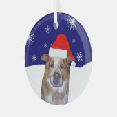 Ginger Hond in Santa Hoed met Sneeuwrijke Heuvels Glas Ornament (Voorkant links)