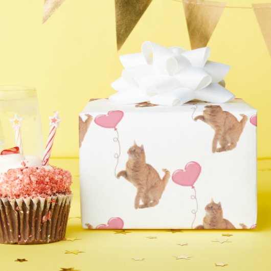 Ginger kat met roze ballon cadeaupapier (Verjaardagsfeest)