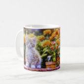 Ginger Kitten in een bloementuin Koffiemok (Voorkant links)
