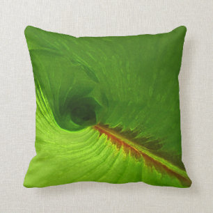 Ginger Leaf Abstract Accent Pillow Kussen