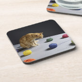 Ginger tabby kat op tafel drankjes onderzetter (Linkerzijde)