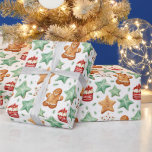 Gingerbread Heren Cutout Cookies Modern Christmas Cadeaupapier<br><div class="desc">Wikkel uw kerstcadeaus in een vleugje zoete charme met dit eenvoudige witte kerstinpakpapier. Met een leuk en feestelijk patroon van peperkoekjesmannen, dennennaalden en versierde kerstkoekjes brengt dit ontwerp de warmte en het plezier van het bakken van vakantie rechtstreeks naar uw cadeaus. De frisse witte achtergrond vormt het perfecte podium voor...</div>