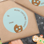 Gingerbread Man Merry Christmas Gift Label Sticker<br><div class="desc">Zeg hallo tegen dit schattige kerstcadeaulabel. Hij had een roodblauwe achtergrond,  maar hij zou graag met je mee naar huis komen. Geschikt voor alle feestelijke cadeautjes met liefde. Bekijk het collectie voor overeenkomende cadeauomslag en meer.</div>