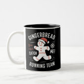 Gingerbread Running Team Christmas Humor Tweekleurige Koffiemok (Links)