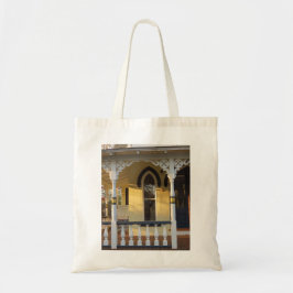 Gingerbrood Porch Glow - Martha's wijntuin Tote Bag