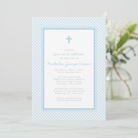 Gingham blauwe jongensdoop kaart (Staand voorkant)