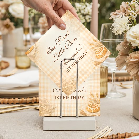 Gingham Cinnamon Roll Little Bun 1st Birthday Servet