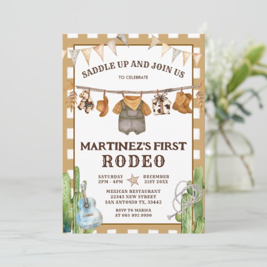 Gingham Clothesline Mijn eerste Rodeo Cowboy Verja Kaart (Staand voorkant)