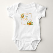 Gingham Een Klein Schattig Oranje Babyfeest Romper (Voorkant)