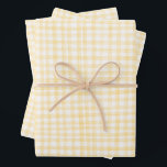 Gingham Handgetekend Modern Schattig Geel Wit Prep Inpakpapier Vel<br><div class="desc">Perfecte,  schattige,  op maat gemaakte cadeauverpakking voor een leuke feest! Handgemaakte kunst voor jou! Perfect voor een zomerse brunch of picknick-thema bruidsmeisjesfeest,  vrijgezellenfeest,  Pasen,  verloving,  feestdagen of verjaardag.</div>