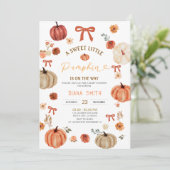 Gingham Little Pumpkin Rustic Baby shower Uitnodig Kaart (Staand voorkant)
