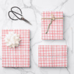 Gingham met de hand getekend modern leuk rood wit  inpakpapier vel<br><div class="desc">Perfecte,  leuke,  op maat gemaakte cadeauverpakking voor een leuke feest! Handgemaakte kunst voor jou! Perfect voor een zomerse brunch of picknick thema bruidsmeisjesfeest,  vrijgezellenfeest,  verlovingsfeest of verjaardag.</div>