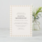 Gingham neutrale beige baby shower kaart (Staand voorkant)