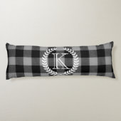 Gingham Pattern Monogram Lichaamskussen (Achterkant)