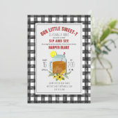 Gingham Sweet Tea Bloem Baby Virtuele Sip & See Kaart (Staand voorkant)