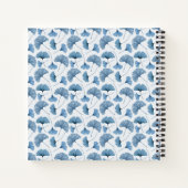 Gingko leaf blauw en witte patroonschets notitieboek (Achterkant)