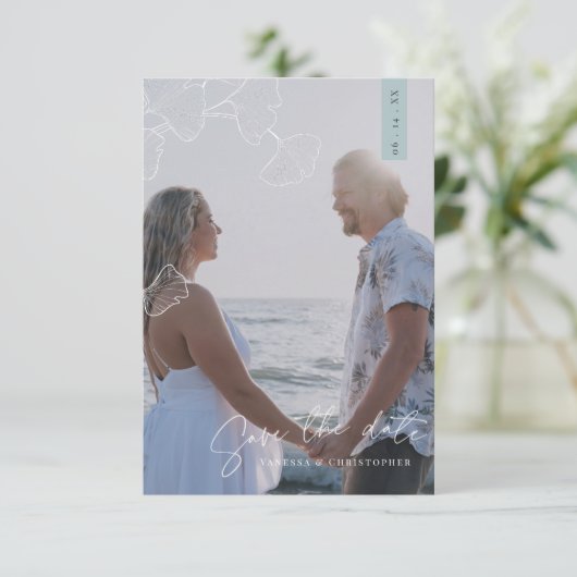 Ginkgo Biloba Whimsical Flat Save The Date Kaart (Staand voorkant)