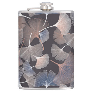 Ginkgo bladeren: elegant natuurlijk patroon. heupfles