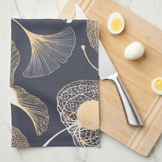 Ginkgo Leaves: Naadloze bloemige elegantie. Theedoek (Quarter Fold)