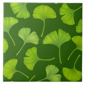 Ginkgo patroon op donkergroen tegeltje (Voorkant)