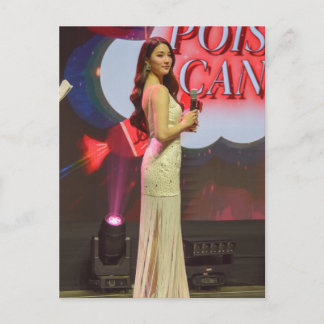 Ginny Natnicha Feestdagenkaart