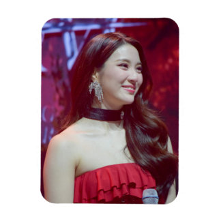 Ginny Natnicha Pratipnatsiri Magneet