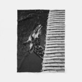 Giraffe achter fence Black & White-foto Fleece Deken (Voorkant)