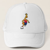 Giraffe als Basketball-speler met Basketball Trucker Pet (Voorkant)
