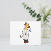 Giraffe als dokter met reageerbuis briefkaart (Staand voorkant)