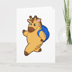 Giraffe als student met rugzak kaart