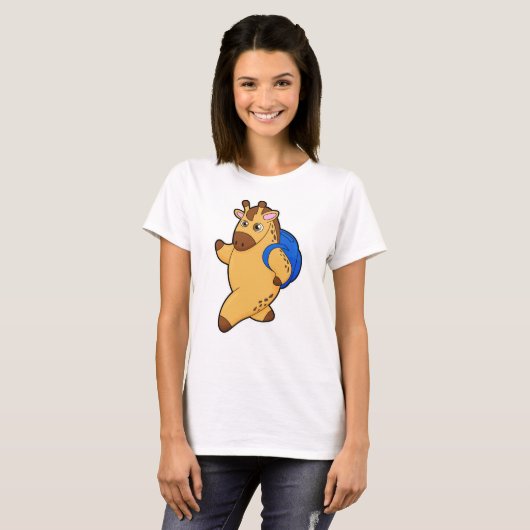 Giraffe als student met rugzak t-shirt (Voorkant volledig)