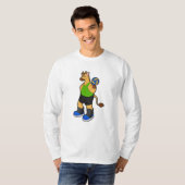 Giraffe als volleybalspeler met volleybal t-shirt (Voorkant volledig)