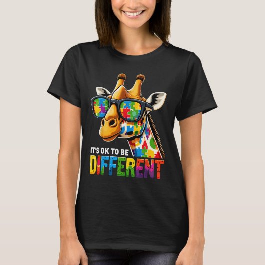Giraffe autisme bewustzijn is OK om anders te zijn T-shirt (Voorkant)