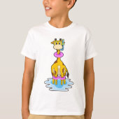 Giraffe bij zwemmen met draaiende ring t-shirt (Voorkant)