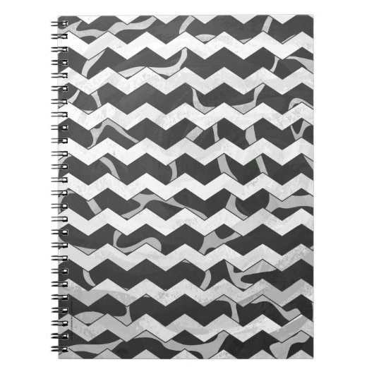 Giraffe Black en Gray Chevron Pattern Notitieboek (Voorkant)