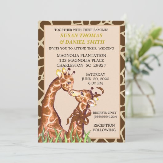 Giraffe Couple Wedding Uitnodiging (Staand voorkant)