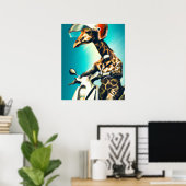 Giraffe die Helm draagt op motorrijwiel Moderne AI Poster (Thuiskantoor)