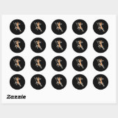 Giraffe die uit een rits komt ronde sticker (Vel)