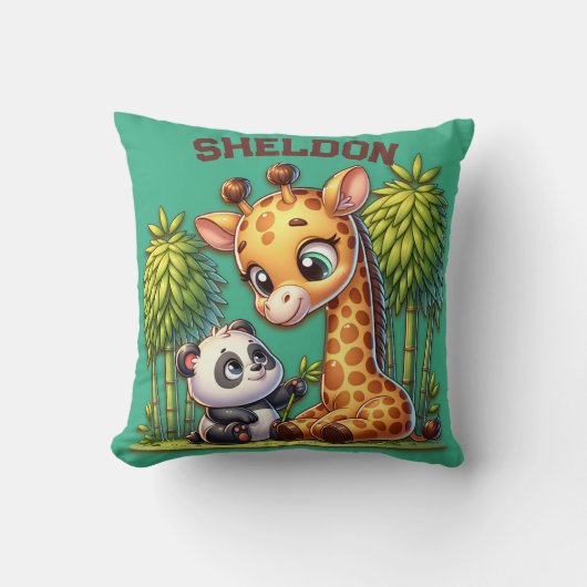 Giraffe en Panda Monogrammed Naam | Kussen (Voorkant)