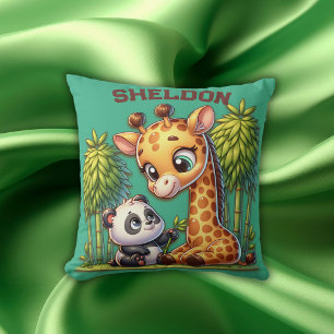Giraffe en Panda Monogrammed Naam   Kussen
